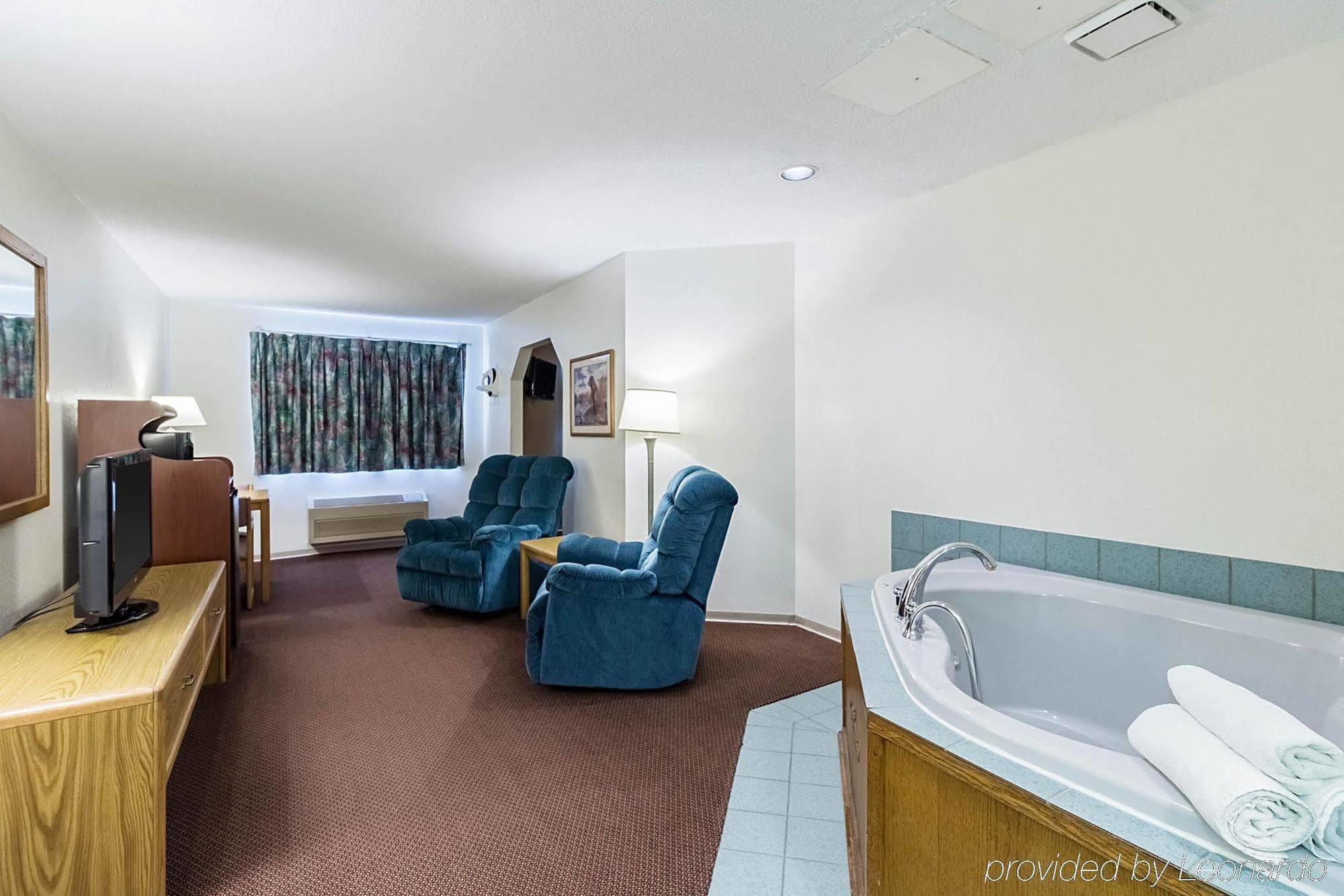 Econo Lodge Ortonville Esterno foto